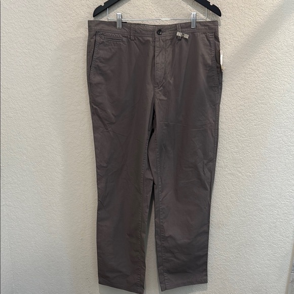 Banana Republic Other - Banana Republic Men's Gray Pants 35 by 34 NWT